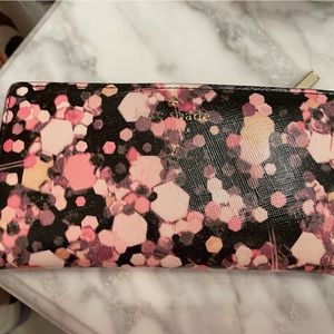 Kate Spade bifold wallet